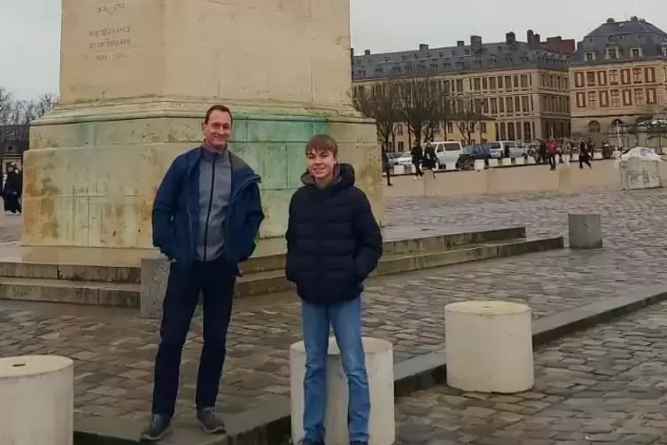 Gerd Berlin und Christian Stengl am Schloss Versailles. 
