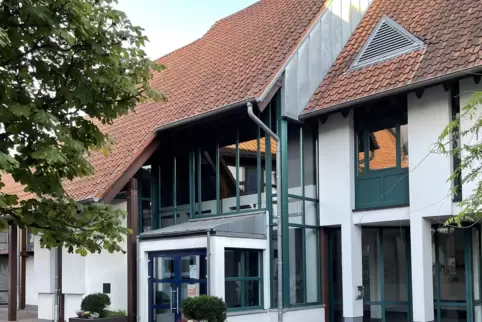 Das Bürgerhaus in Steinweiler soll bald wieder geöffnet werden. 