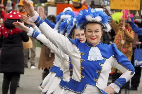 Hatte ein Heimspiel: die Jugend- und Juniorengarde des TV Kübelberg. 