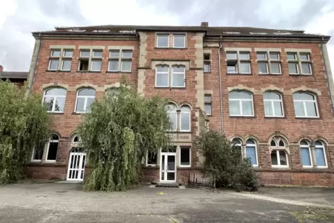 Die Johann-Peter-Frank-Schule soll zum Kindergarten umgebaut werden. 