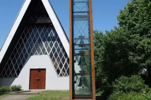 Glockenturm der Mathhäusgemeinde Sinzheim.