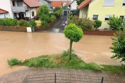 Damit Überflutungen rund um Grünstadt nicht noch einmal ein solches Ausmaß wie 2018 in der Sausenheimer Bärenbrunnen annehmen, h
