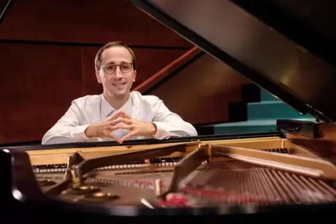 Lovre Marušić spielt in der Orangerie Werke von Beethoven, Widmann und Skrjabin. 