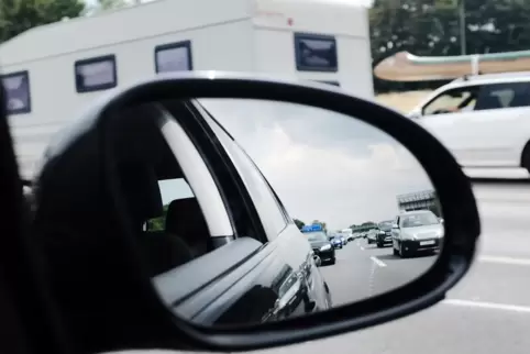 Die Spiegel gehörten zu einem Audi.