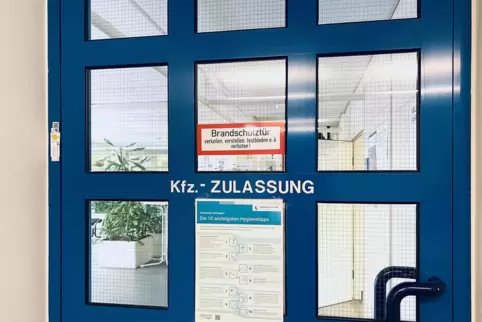 Termine der Außenstellen werden auf Ludwigshafen umgebucht, heißt es in einer Mitteilung der Kreisverwaltung. 