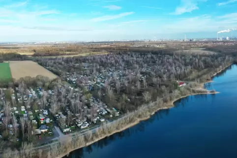 Campinggebiet „Auf der Au“ am Marxweiher: Der Rückbau der aufgegebenen Parzellen soll bald beendet sein.