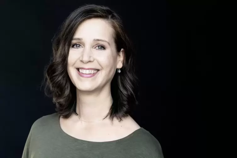Zieht mit einem guten Freund aus Berlin in ein &ouml;kologisches Wohnprojekt um: Anne Weiss. 