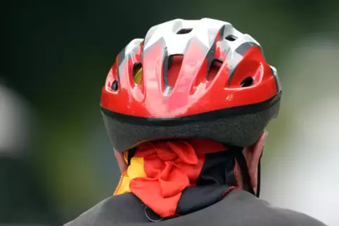 Die Polizei appelliert, beim Radfahren einen Helm zu tragen.