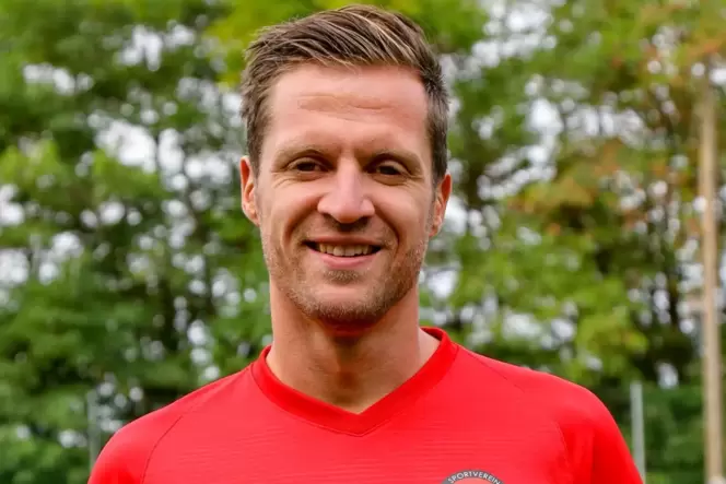 Cheftrainer beim SV Steinwenden: Daniel Meisenheimer.