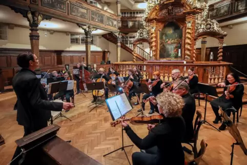 Hier ist nun gar nichts faul im Staate Dänemark: das Speyerer Kammerorchester bei seinem jüngsten Konzert in der Dreifaltigkeits