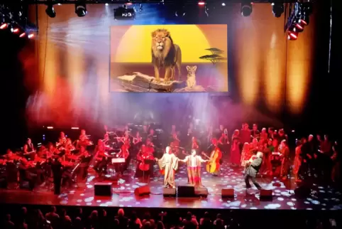Das Ensemble „Cinema Festival Symphonics“ spielt die Musik zu „König der Löwen“ 