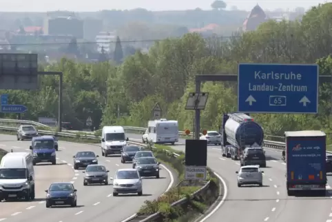 Auf der A65 kam es zu Verkehrsbehinderungen. 
