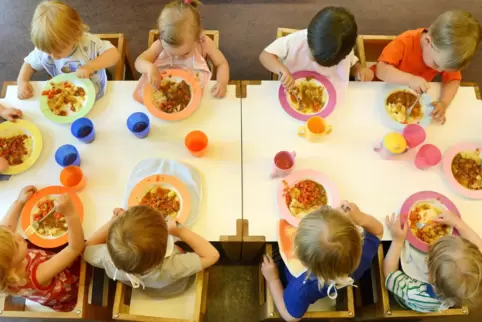 In den beiden Freinsheimer Kitas ist nicht genug Platz, um die Kinder mit Mittagessen zu versorgen.