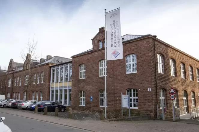 Die Entscheidung für drei Berufe an der Meisterschule ist gefallen; wie geht es weiter? Die Entscheidung für drei Berufe an der Meisterschule ist gefallen; wie geht es weiter?