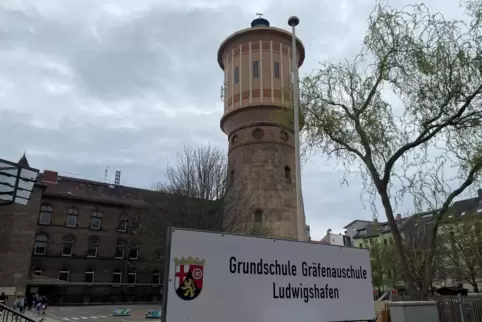 Auslöser für die Debatte zur Teilnahme Ludwigshafens am Projekt Familiengrundschulzentren war die Situation an der Gräfenauschul