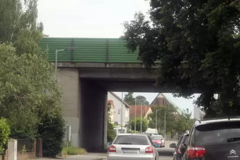 Eine der Brücken: Breite im Birkenweg in Speyer-Nord soll unverä ndert bleiben. 