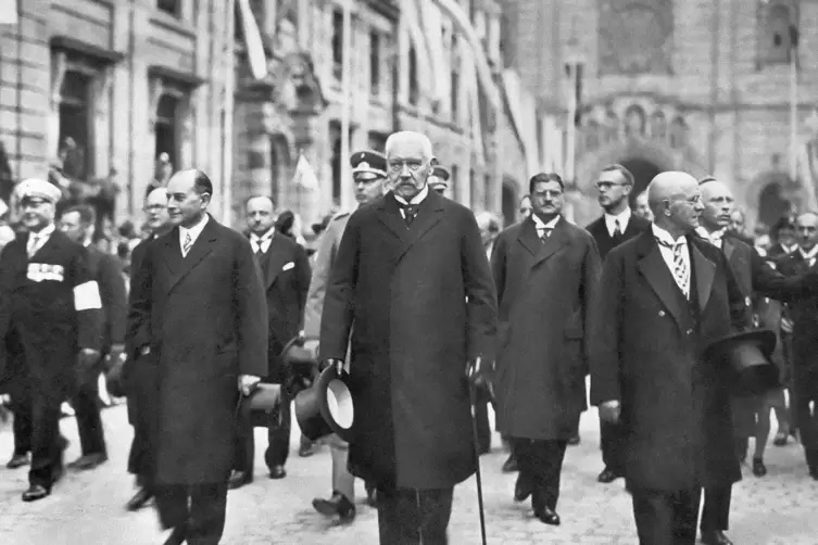 Hoher Besuch: Reichspr&auml;sident Paul v. Hindenburg im Juli 1930.
