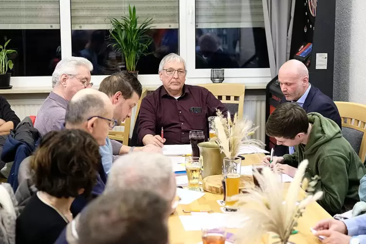 50 Mitglieder hat die FDP in der Verbandsgemeinde Zweibrücken-Land, 17 wählten am Montag in Contwig die Liste für die Kommunalwa