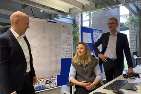 KSB Frankenthal, Vivien Stephan, Duale Studentin Maschinenbau aus Halle (Mitte), darf zwei Woche verschiedene Abteilungen des Fr