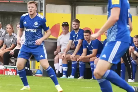 Viel erlebt: In der Hinrunde spielte Björn Weisenborn (links) noch beim FK Pirmasens. 