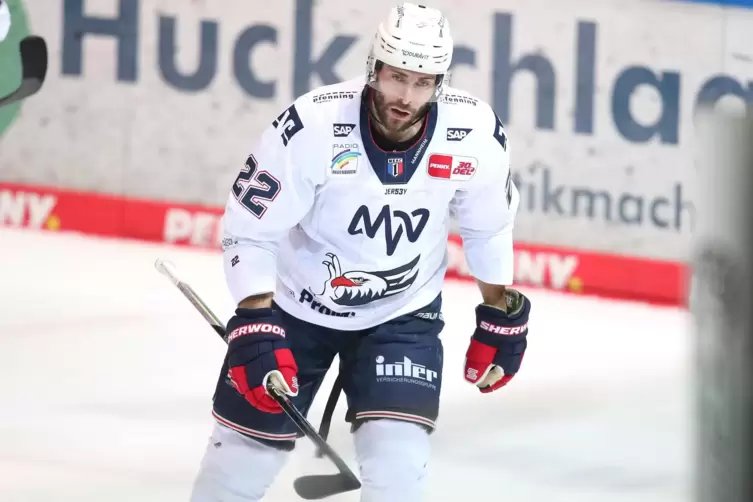 Matthias Plachta ist der torgef&auml;hrlichste Spieler der Liga. 