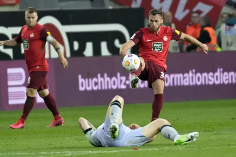 SchwergewichtBoris Tomiak ist beim 1. FC Kaiserslautern einer der Leitwölfe – und der treffsicherste Abwehrspieler bei den Roten