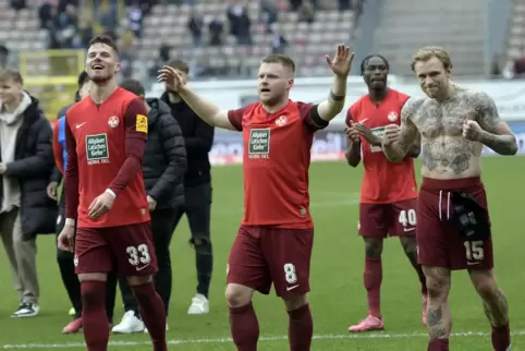 FCK-Freude nach dem Sieg gegen Osnabrück. 