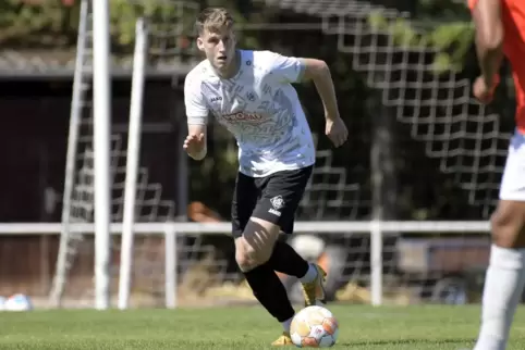 Wieder zurück bei der Arminia: Verteidiger Felix Jung.