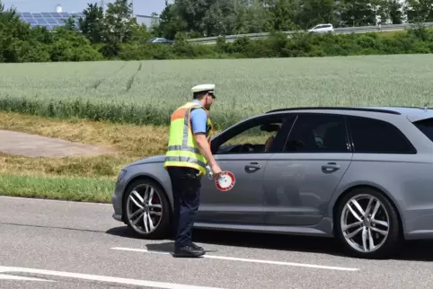 Bei einer Kontrolle hegten Polizisten den Verdacht, dass der Autofahrer unter Drogeneinfluss stehen könnte. Das Foto zeigt eine 