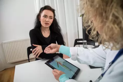 Die Versorgung von Rheuma-Patienten gilt schon länger als schwierig. 