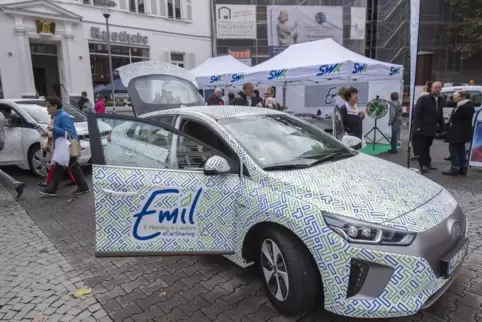 Die SWK hat mit „Emil – Elektromobilität ein Projekt mit E-Fahrzeugen aufgesetzt. 2200 registrierte Nutzer, haben mit Emil 2023 