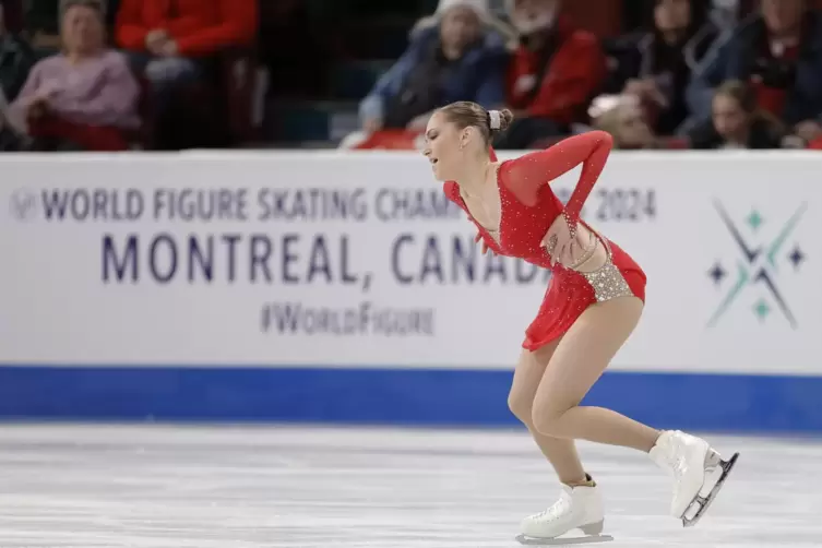 Lief mit Kraft und Eleganz – doch ein Fehler kostete sie bei der Eiskunstlauf-WM den Küreinzug: Kristina Isaev, die für den Mann
