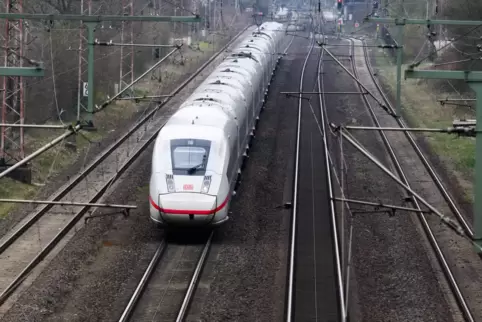 Fahrzeit für Züge von Mannheim nach Hamburg massiv verlängert