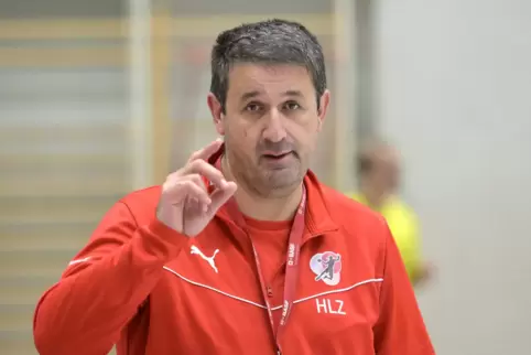 Noch zwei Siege: Trainer Eyub Erden plant bereits für die Aufstiegsrunde. 