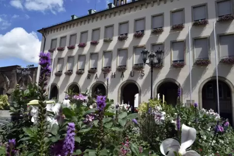 Das Frankenthaler Rathaus mit ...