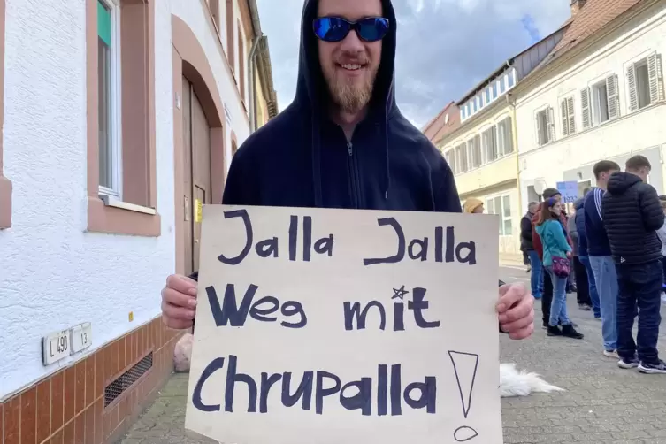 Manche Plakate waren witzig. 