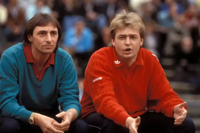 Ernst Diehl (links) 1985 als Kaiserslauterer Co-Trainer von Hannes Bongartz.