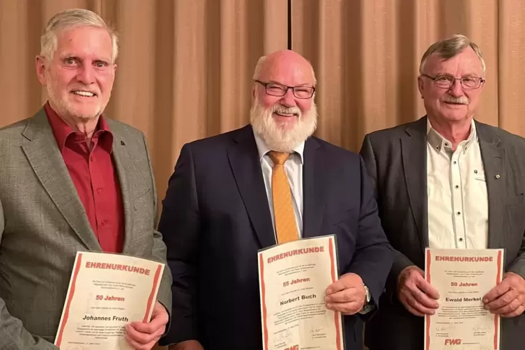 Johannes Fruth, Norbert Buch und Ewald Merkel (FWG) gehören seit Jahrzehnten der Freien Wählergruppe Kleinniedesheim an. 