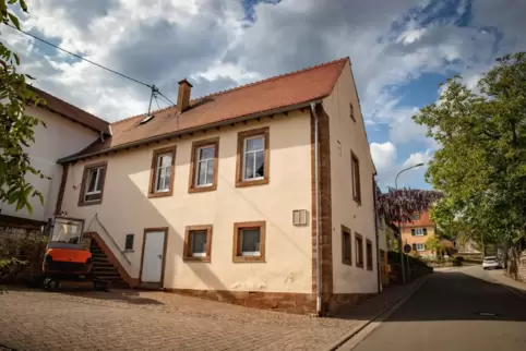 Eine Außentreppe soll am Käshofer Dorfgemeinschaftshaus gebaut werden. 