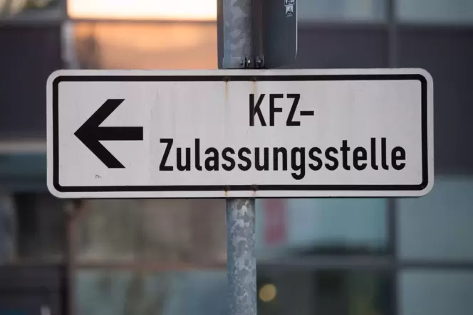 KFZ-Zulassungsstelle