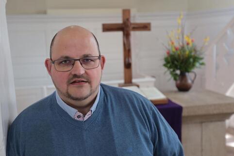 Seit zehn Jahren evangelischer Pfarrer im Leiningerland: Christopher Markutzik. 