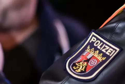 Die Polizei bittet um Hinweise.