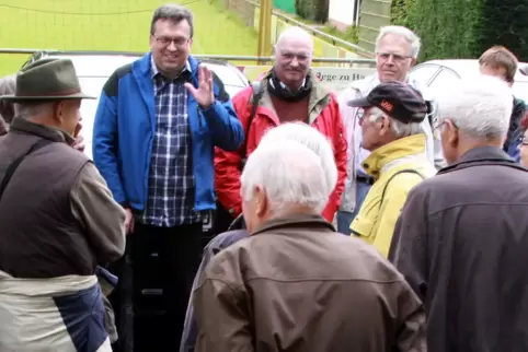 Hat mittlerweile Tradition: Landrat Clemens Körner wandert durch seinen Kreis. 
