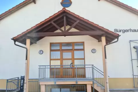 Bald neu „bestuhlt“; das Bürgerhaus von Fußgönheim. 