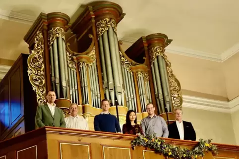 Ein Organisten-Sextett gestaltete das Konzert in der Hornbacher Klosterkirche. 
