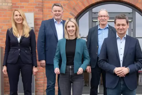 Christian Baldauf (rechts) hatte die Zweibrücker Christina Rauch (links) Anfang 2022 ins „Team Zukunft“ der rheinland-pfälzische Christian Baldauf (rechts) hatte die Zweibrücker Christina Rauch (links) Anfang 2022 ins „Team Zukunft“ der rheinland-pfälzische