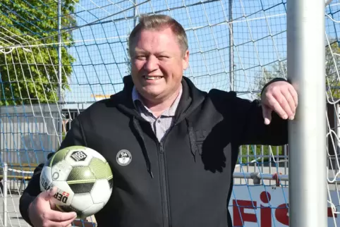 Klaus Rings ist erneut zum Vorsitzenden des Fußball-Kreises Rhein-Pfalz gewählt worden. 