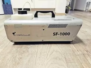 Stairville SF-1000 Fog Maschine, sehr kurzer Aufheiz-Zeit, einstellbare Nebelmenge und Timer-Funktionen, für Bühne, Theater, Clu