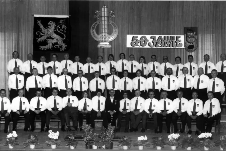 Der Sängerbund Contwig im Jahr 1974. 