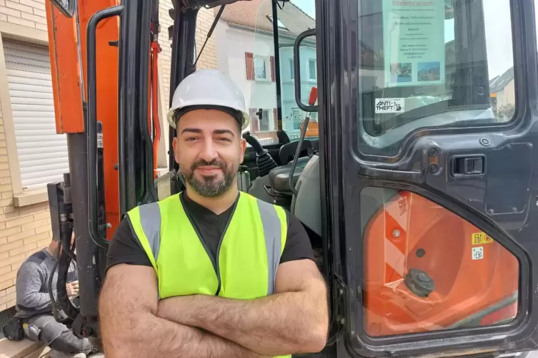 Liebt die täglichen Herausforderungen in seinem Beruf: Straßenbauer Ayhan Ellek.
